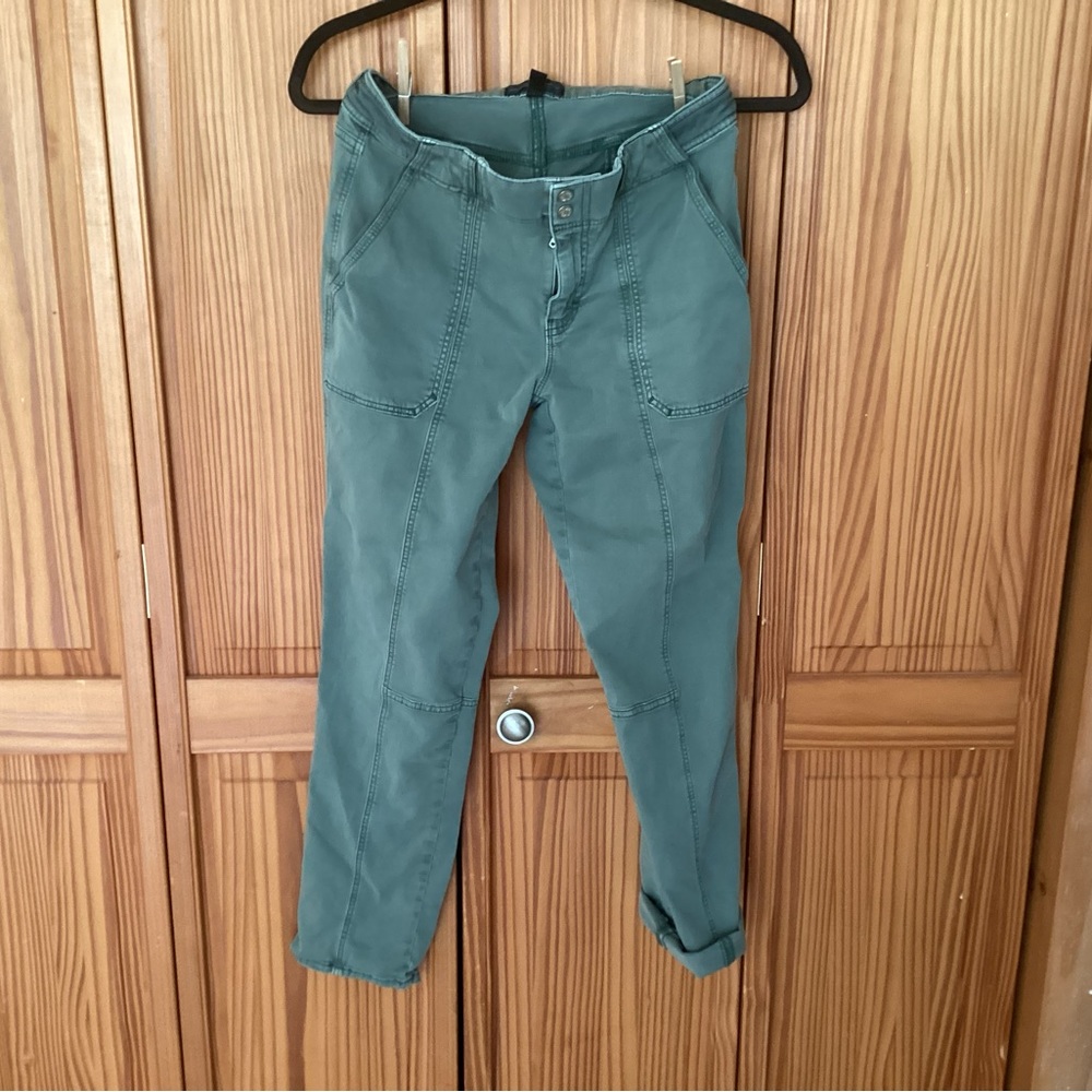 White House Black Market Green Ankle Jeans